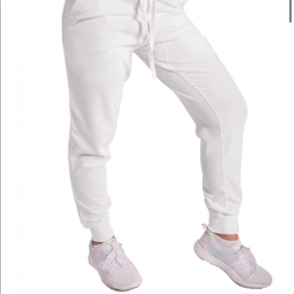 White jogger unisex -never worn,original package - Picture 2 of 6